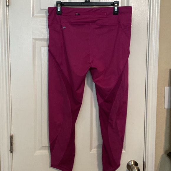 Fabletics - Picture 7 of 11